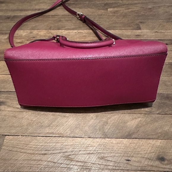 Kate Spade Purse - Picture 3 of 4